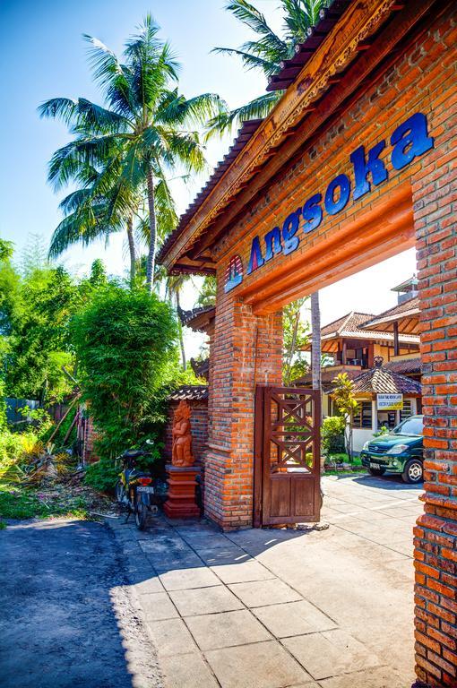 โรงแรมอังโซกา Temukus ภายนอก รูปภาพ