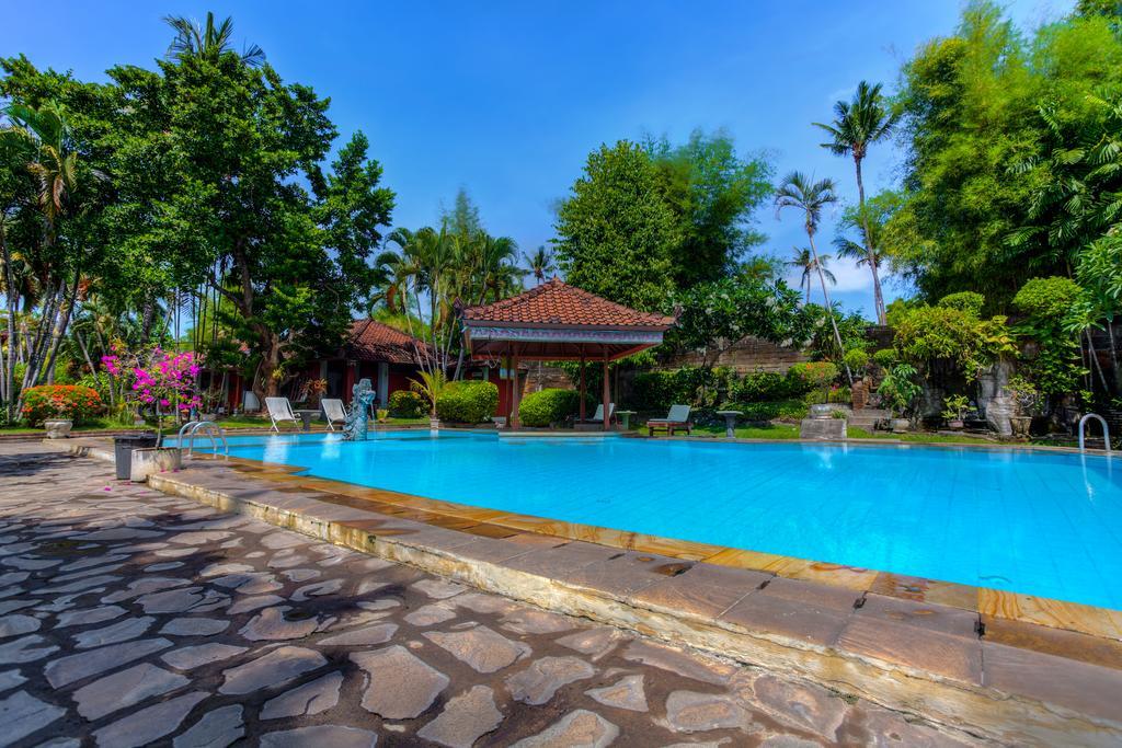 โรงแรมอังโซกา Temukus ภายนอก รูปภาพ